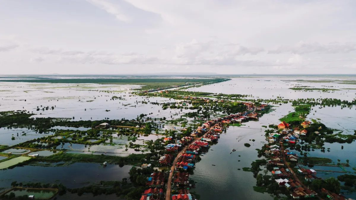 Jour 4 — Siem Reap - Tonle Sap - Battambang