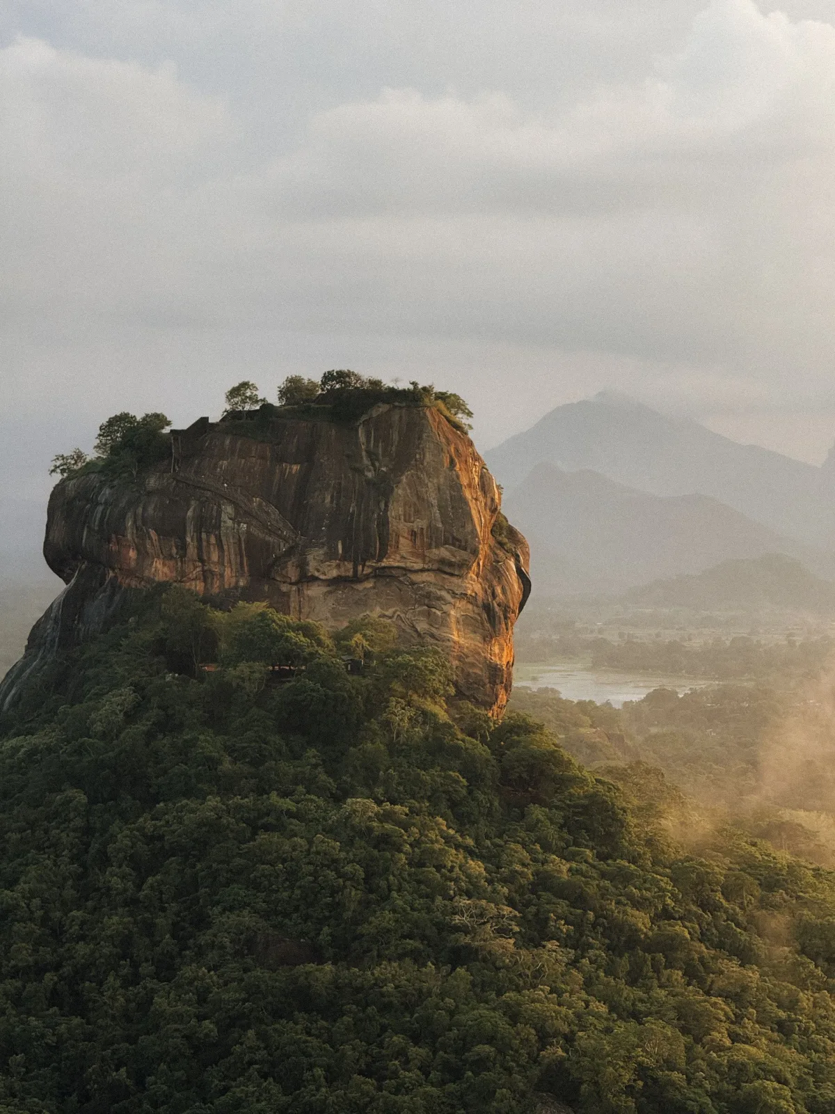 Jour 4 —  Sigiriya - Kandy